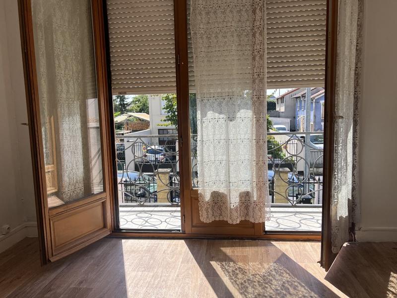 Maison - 200 m² - 8 pièces