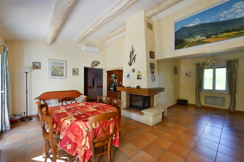 Maison - 108 m² - 6 pièces