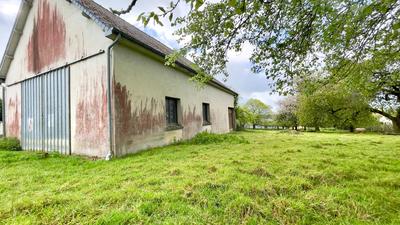 Local commercial - 125 m² - 3 pièces