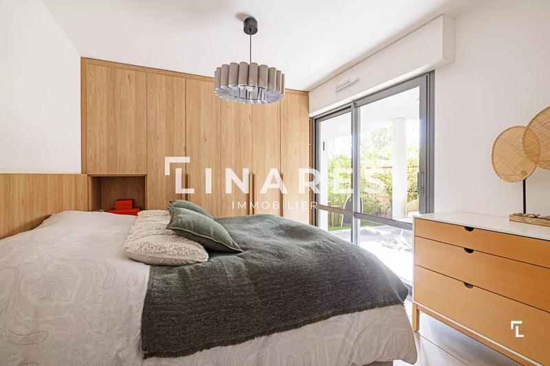 Appartement - 82 m² - 3 pièces