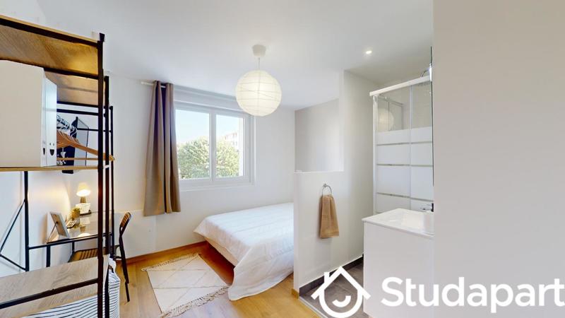 Chambre - 61 m² - 1 pièce