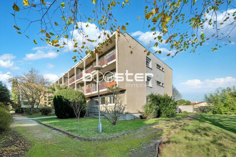 Appartement ancien - 114 m² - 5 pièces