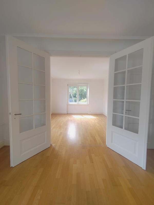 Maison - 212 m² - 8 pièces