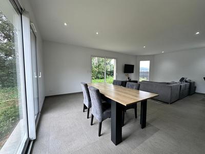 Maison - 141 m² - 5 pièces