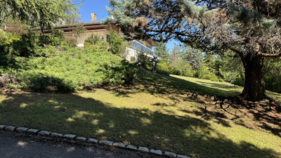 Propriété - 250 m² - 8 pièces