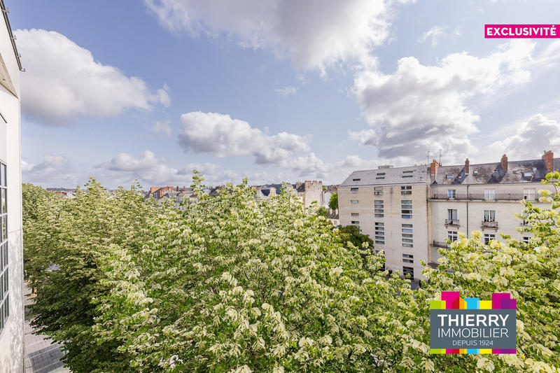 Appartement - 81 m² - 3 pièces