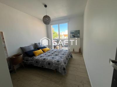 Appartement - 90 m² - 5 pièces