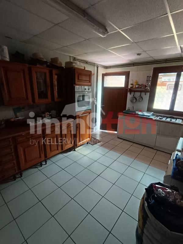 Maison - 97 m² - 5 pièces