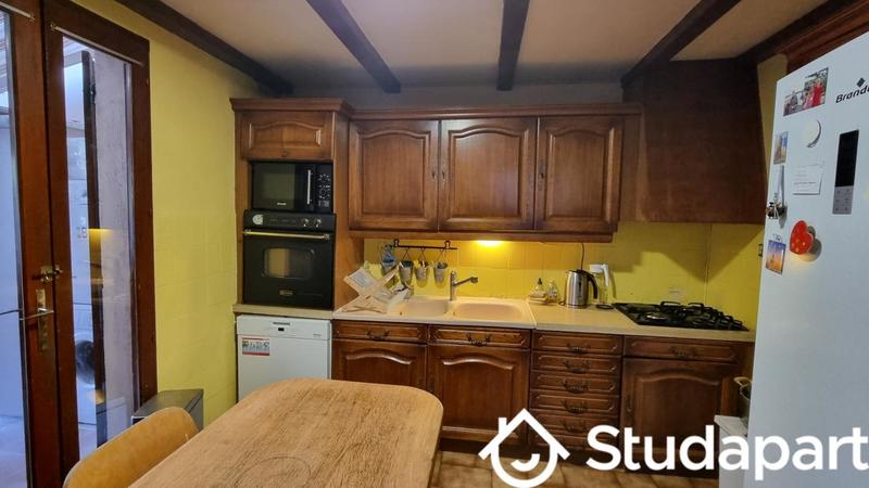 Chambre - 10 m² - 1 pièce