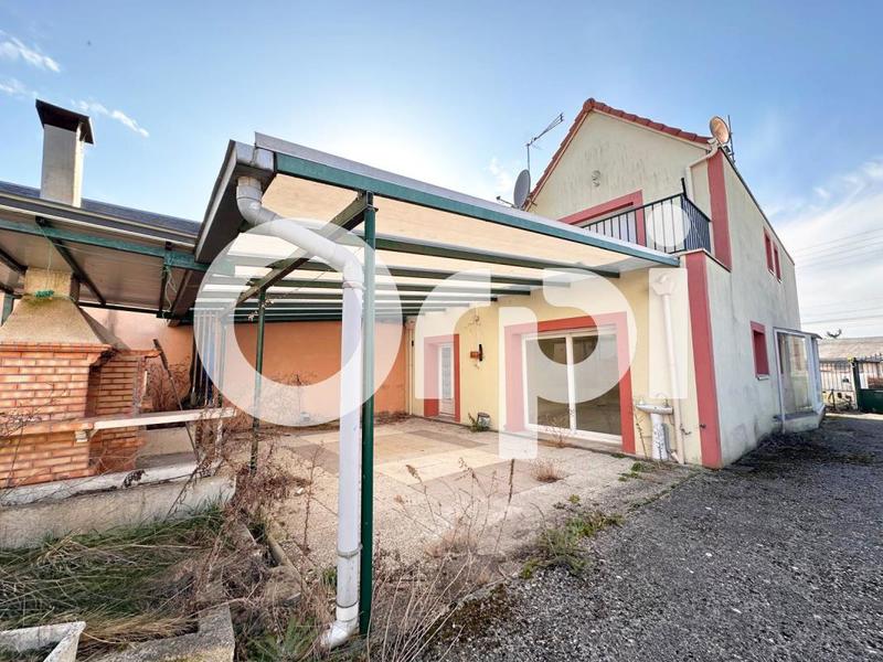 Maison - 145 m² - 6 pièces