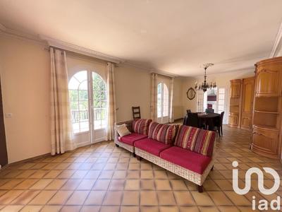 Maison - 190 m² - 9 pièces