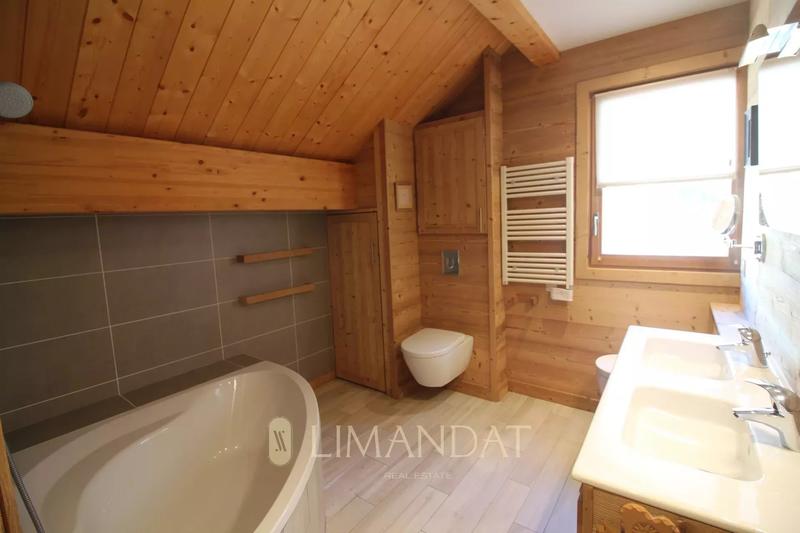 Appartement - 104 m² - 4 pièces