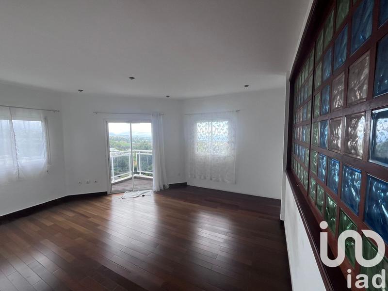 Maison - 294 m² - 5 pièces