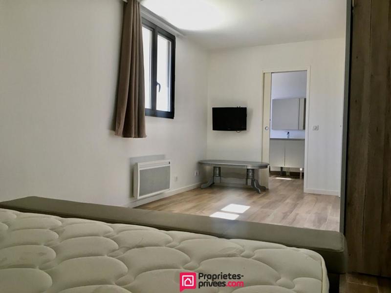 Mas - 270 m² - 12 pièces