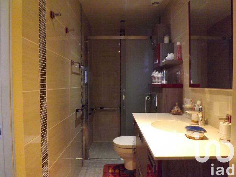 Maison - 89 m² - 6 pièces