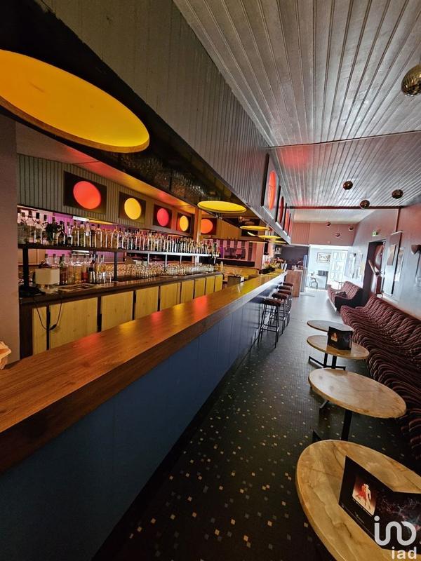 Local commercial - 602 m²