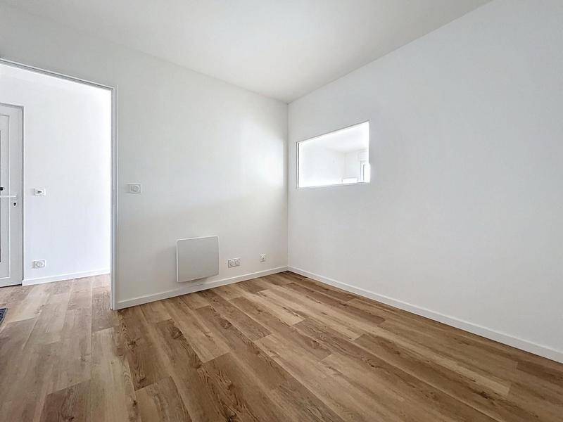 Appartement - 85 m² - 5 pièces