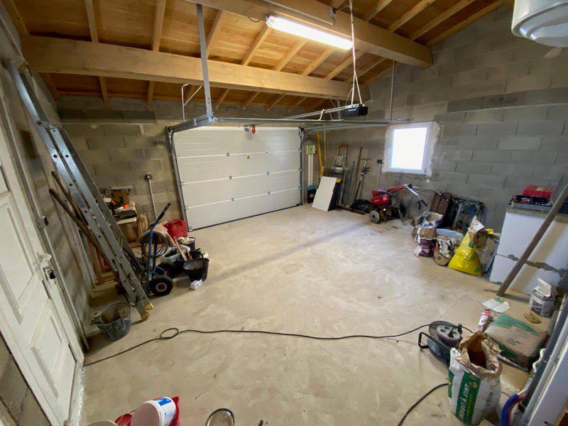 Maison - 99 m² - 4 pièces