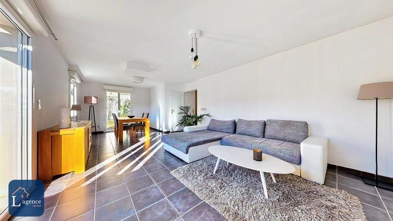 Maison - 111 m² - 6 pièces