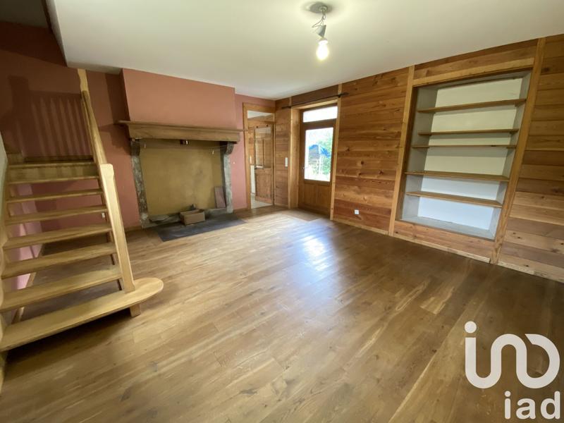 Maison - 215 m² - 8 pièces