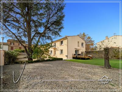 Maison de village - 175 m² - 5 pièces