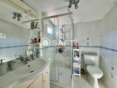 Maison - 83 m² - 5 pièces