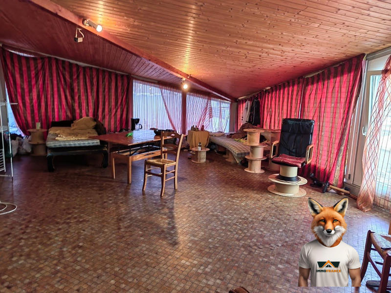 Local commercial - 442 m²