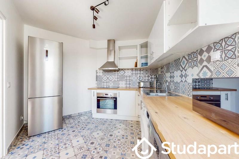 Chambre - 11 m² - 1 pièce