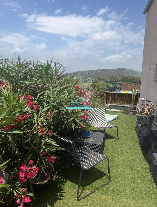 Villa - 90 m² - 5 pièces