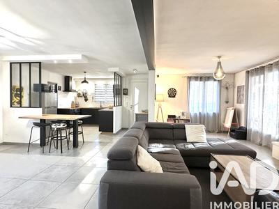 Maison - 137 m² - 5 pièces