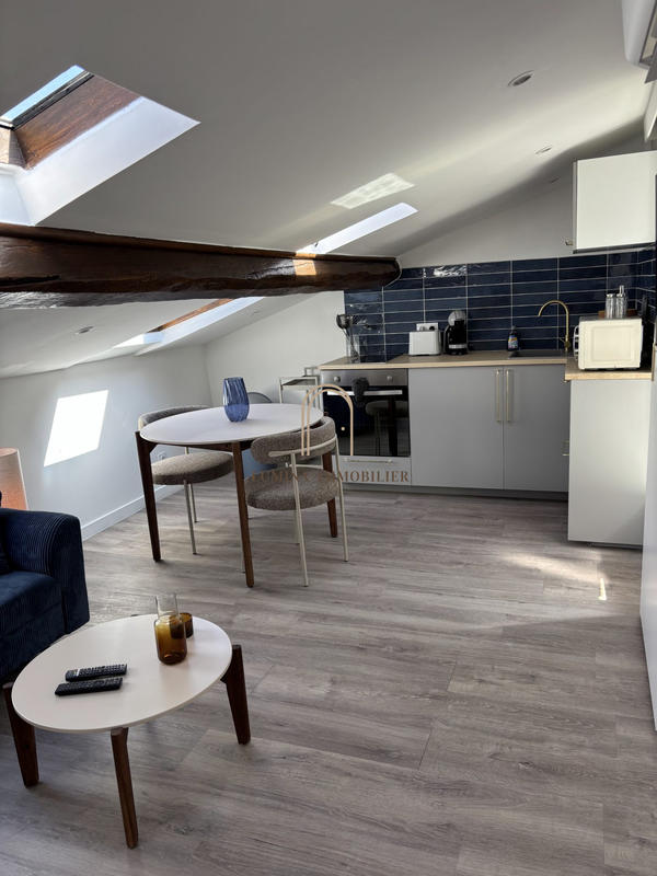 Appartement - 9 m² - 1 pièce