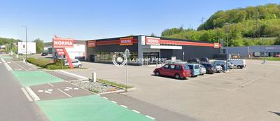 Local commercial - 5 779 m²