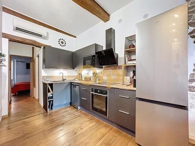 Appartement - 70 m² - 5 pièces