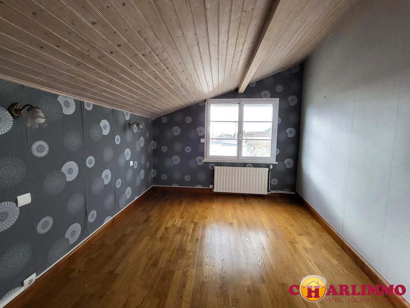 Maison traditionnelle - 157 m² - 6 pièces