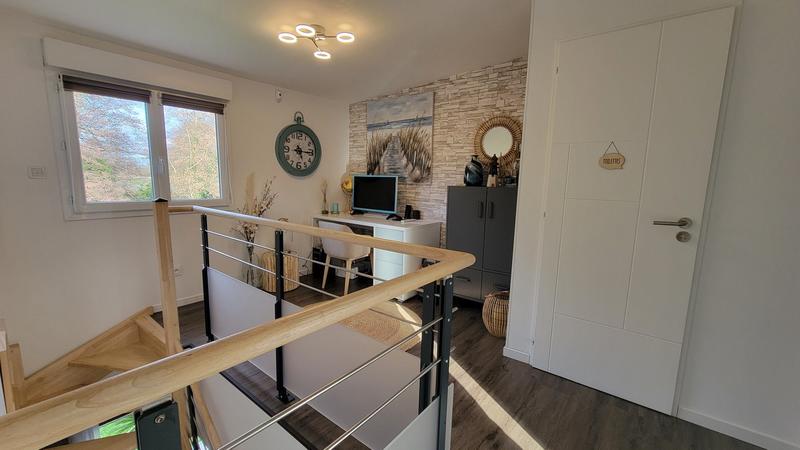 Maison - 193 m² - 9 pièces