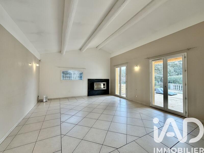 Maison - 180 m² - 6 pièces