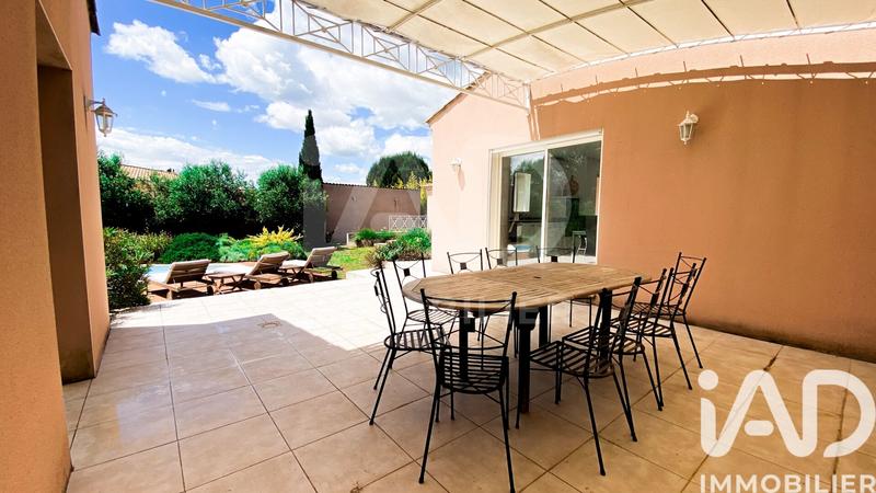 Maison - 212 m² - 7 pièces