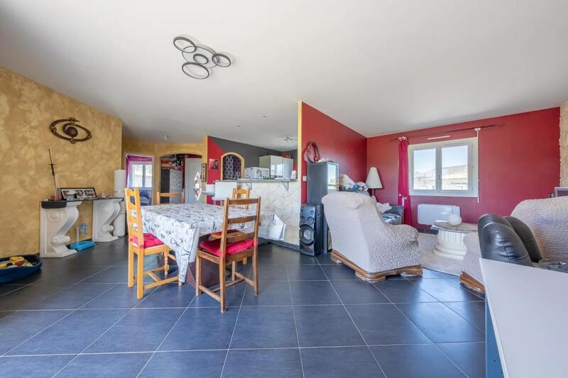 Maison - 97 m² - 4 pièces