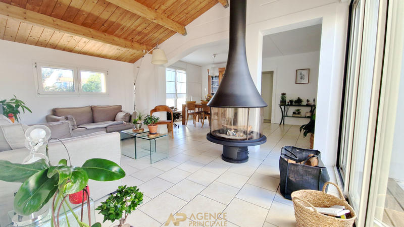 Maison - 150 m² - 6 pièces