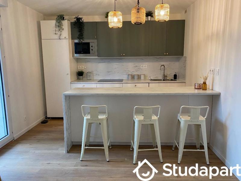 Chambre - 10 m² - 1 pièce