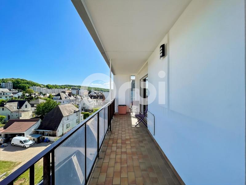 Appartement - 140 m² - 5 pièces