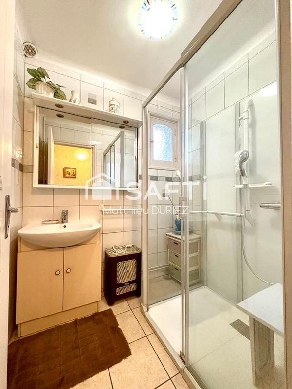 Maison - 127 m² - 8 pièces