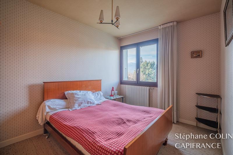 Maison - 201 m² - 8 pièces