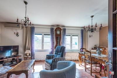 Maison de village - 120 m² - 5 pièces