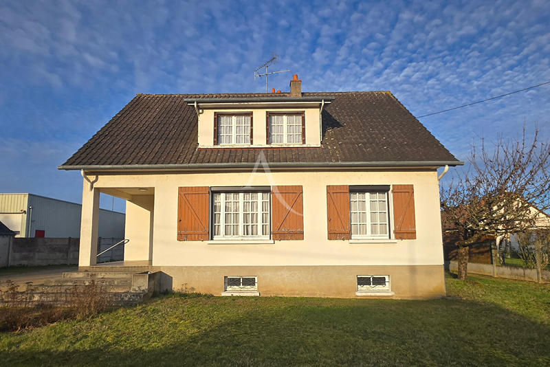 Maison - 120 m² - 5 pièces