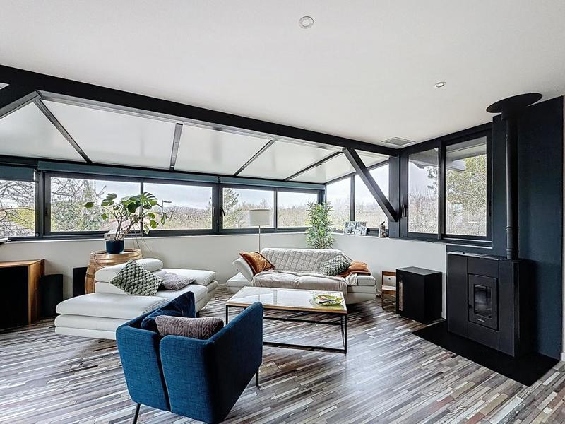 Maison - 145 m² - 5 pièces