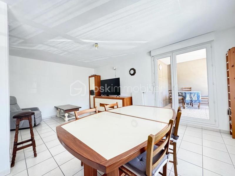 Appartement - 49 m² - 2 pièces