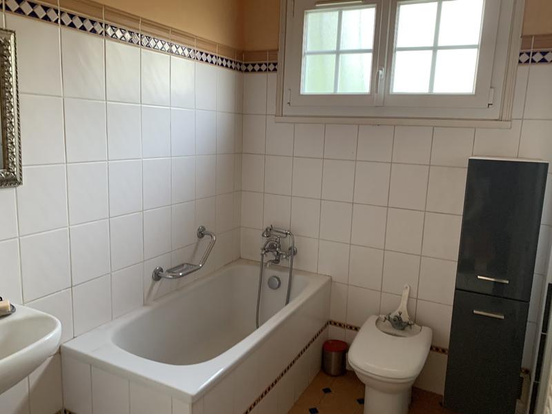 Maison - 77 m² - 5 pièces