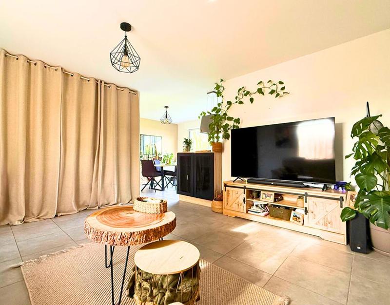 Maison - 78 m² - 4 pièces