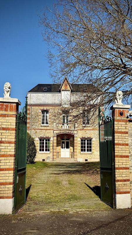 Maison - 172 m² - 6 pièces